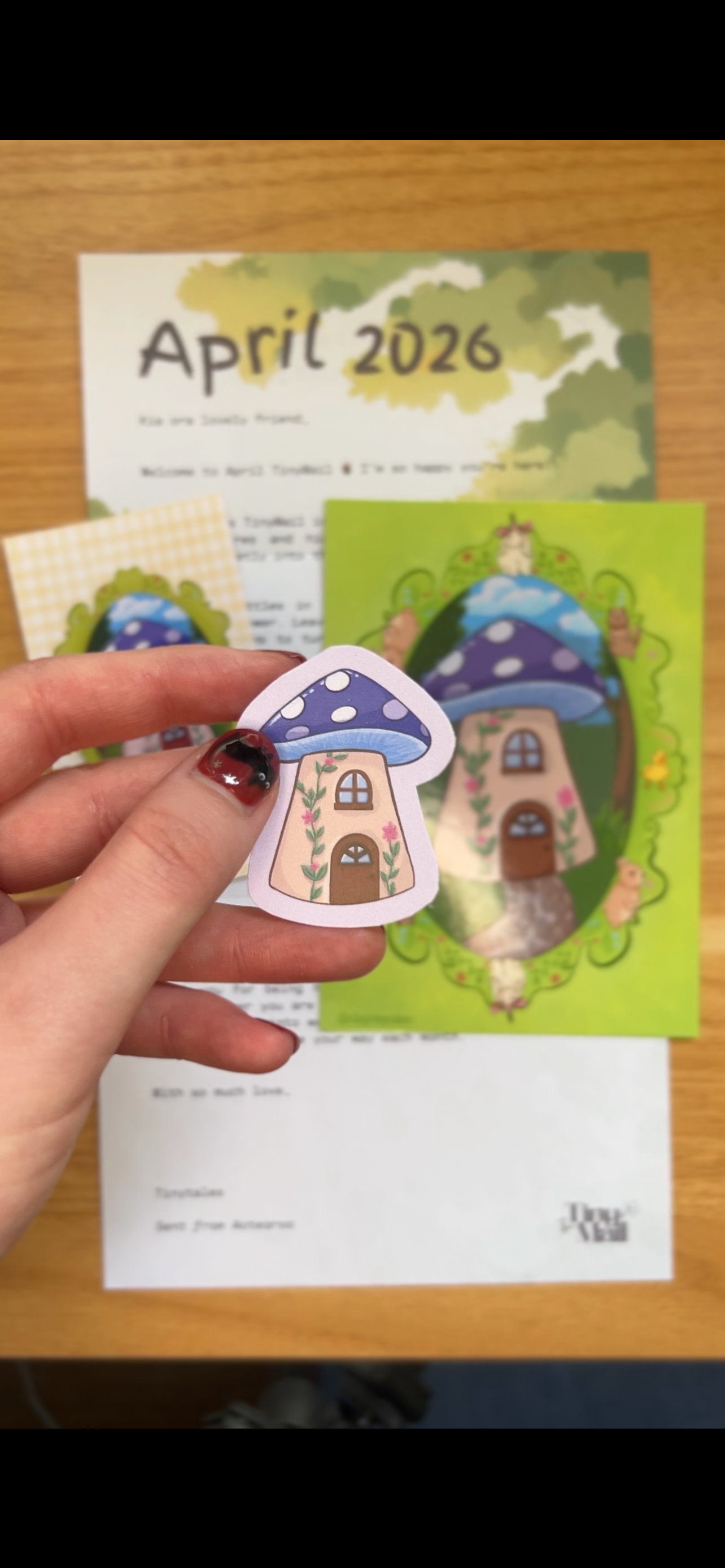 TinyMail 4: April